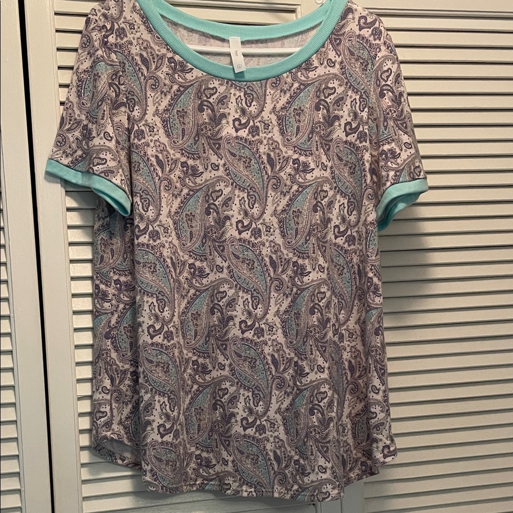 Honeyme Paisley Print Short Sleeve Top with Aqua Trim, L